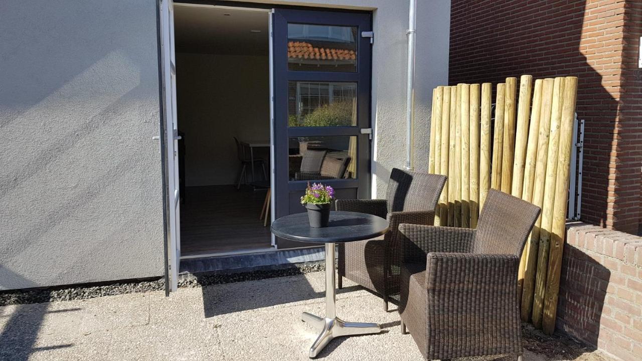 Apartment T-rots, Prachtig Zomerhuis *